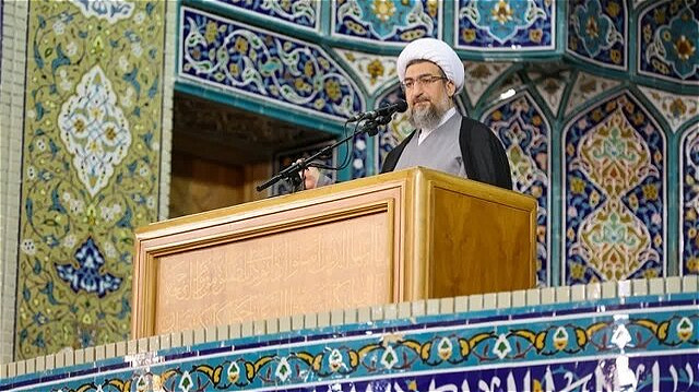 مذاکره با آمريکا نبايد در جامعه دوگانگي ايجاد کند