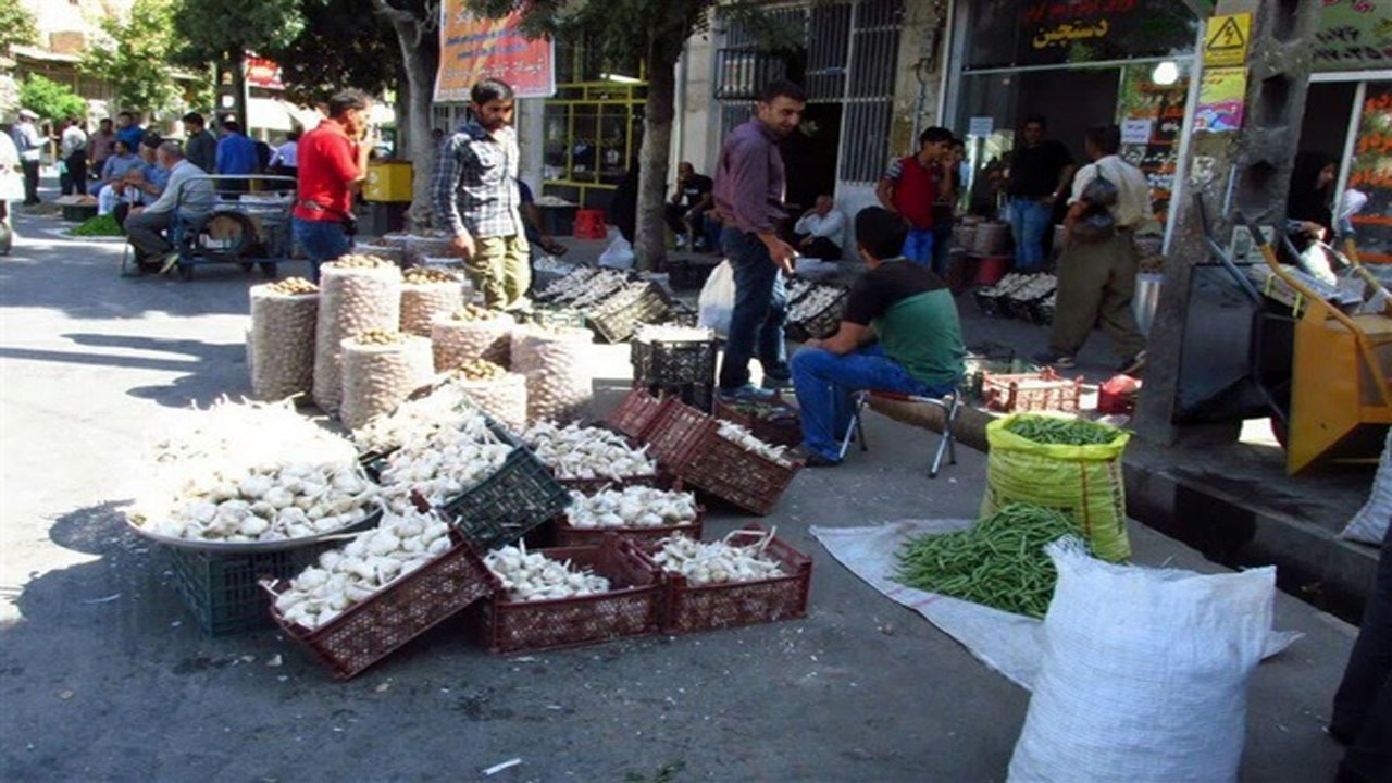 راه اندازی بازارچه‌های کوچک در ساماندهی سد معبر ارومیه راهگشاست