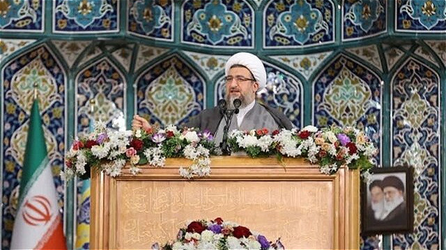  مهم‌ترین وظیفه مردم حفظ اتحاد و تبعیت از رهبر انقلاب است
