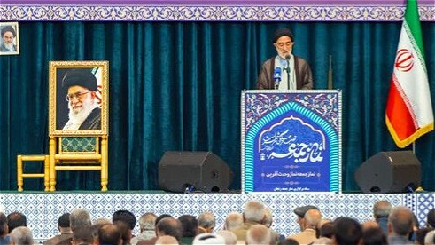 عزت ملی در گرو ایستادگی در برابر سلطهطلبی است